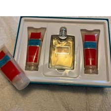 Adrienne Vittadini   Amore  EDP 3 PCS gift set for her 3.4 fl.oz fragrance