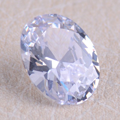 2Pcs Künstliche Oval Faceted 12x16mm Weiß Saphir AAAA+ Lose Edelsteine TD