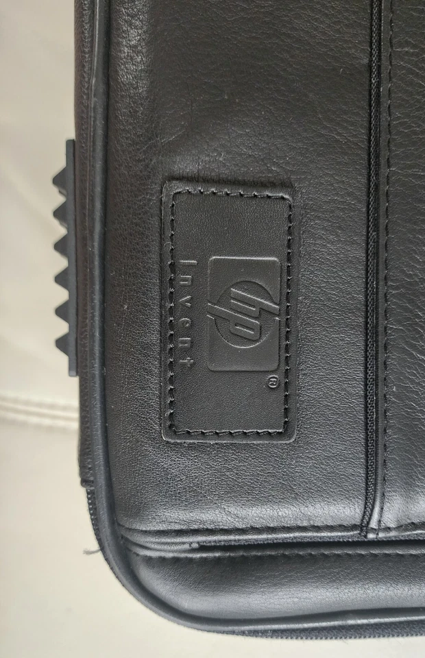 HP Invent Laptop Leather Bag, Black Leather Laptop Sleeve - Image 2 of 4