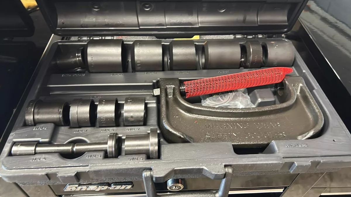 Snap on u joint on sale puller