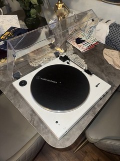 Audio Technica Bluetooth Belt Drive Turntable Black (AT LP60XBT)