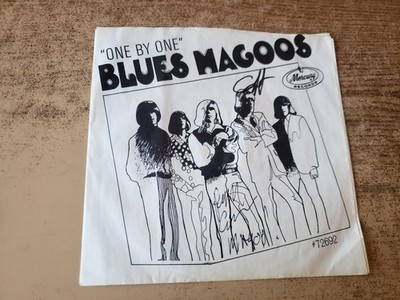 G'TEED 3 members hand signed 1960s MINT-EXC Blues Magoos One By One 45 & vg+ sl.