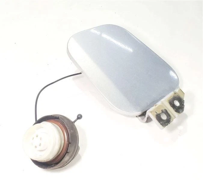 Tapa de puerta de llenado de gas combustible OEM 2011 Honda Ridgeline Foto 2 de 4