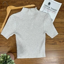 a new day Cream Cropped Ribbed Knit Lightweight Turtleneck Top SIZE SMALL