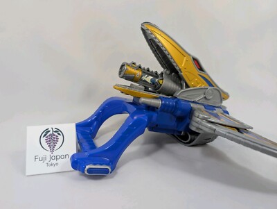 Power Rangers Dino Charge - DX Gabrichanger & Xander Thunder Morpher - Bandai