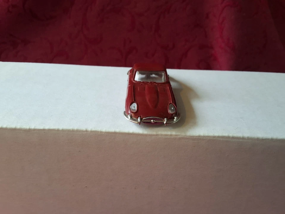Vintage Faller Jaguar XKE HO Slot Car Body.  Maroon - image 2 of 4