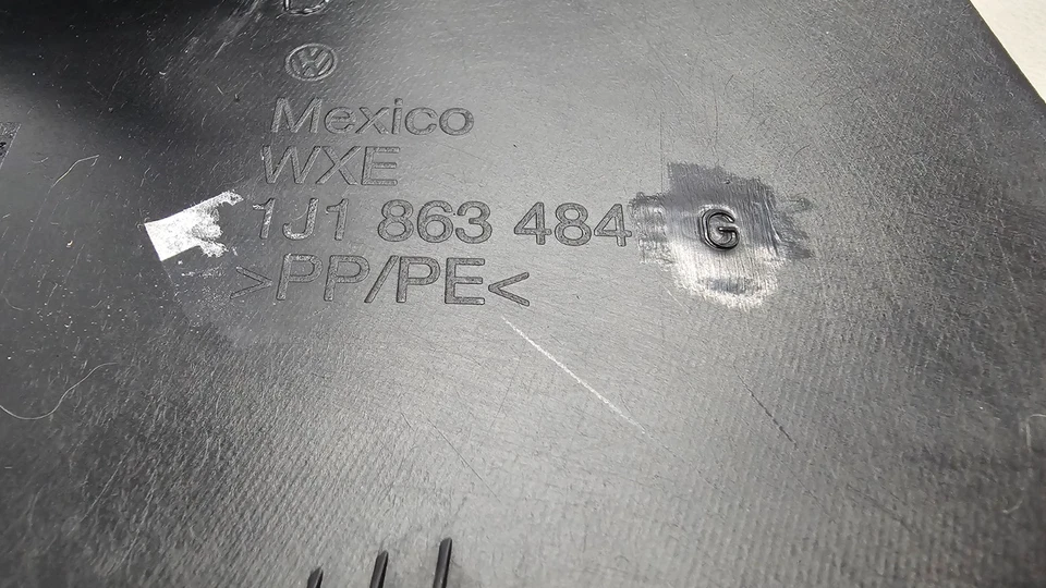 99-05 MK4 Passenger Kick Panel Black VW Volkswagen Golf GTI R32 Jetta Foto 3 de 3