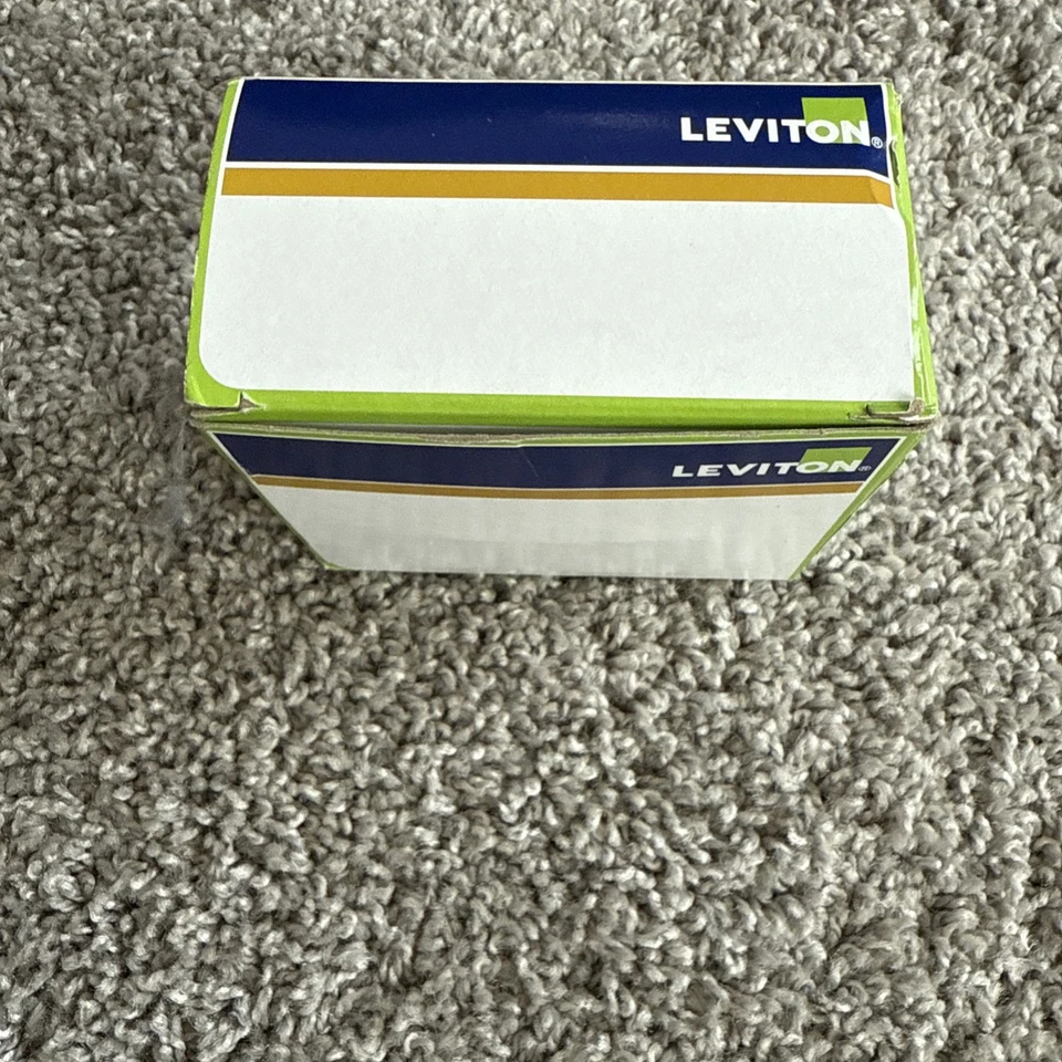 🔥Leviton CS8169 50 Amp 3PY 480 VAC Receptáculo de montaje empotrado con bloqueo negro/blanco Foto 2 de 4