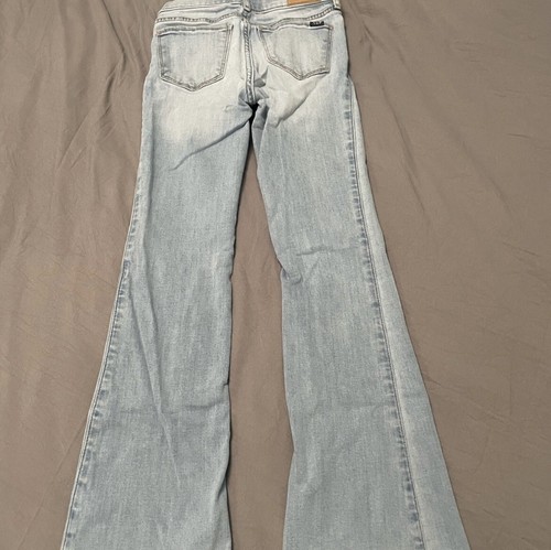 ABERCROMBIE KIDS Low rise Flare Blue  Jeans Girls 7-8 Medium Wash Ombré - Picture 3 of 6