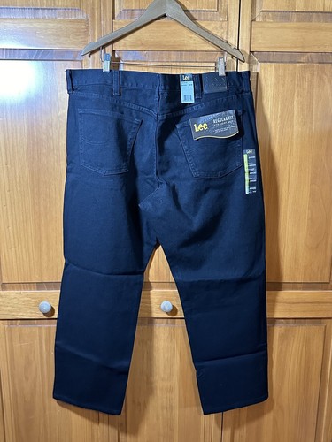 Lee Men's Regular Fit Straight Leg 5 Pocket Jeans - Double Black Sz 44/ 30 NEW - Picture 2 of 5