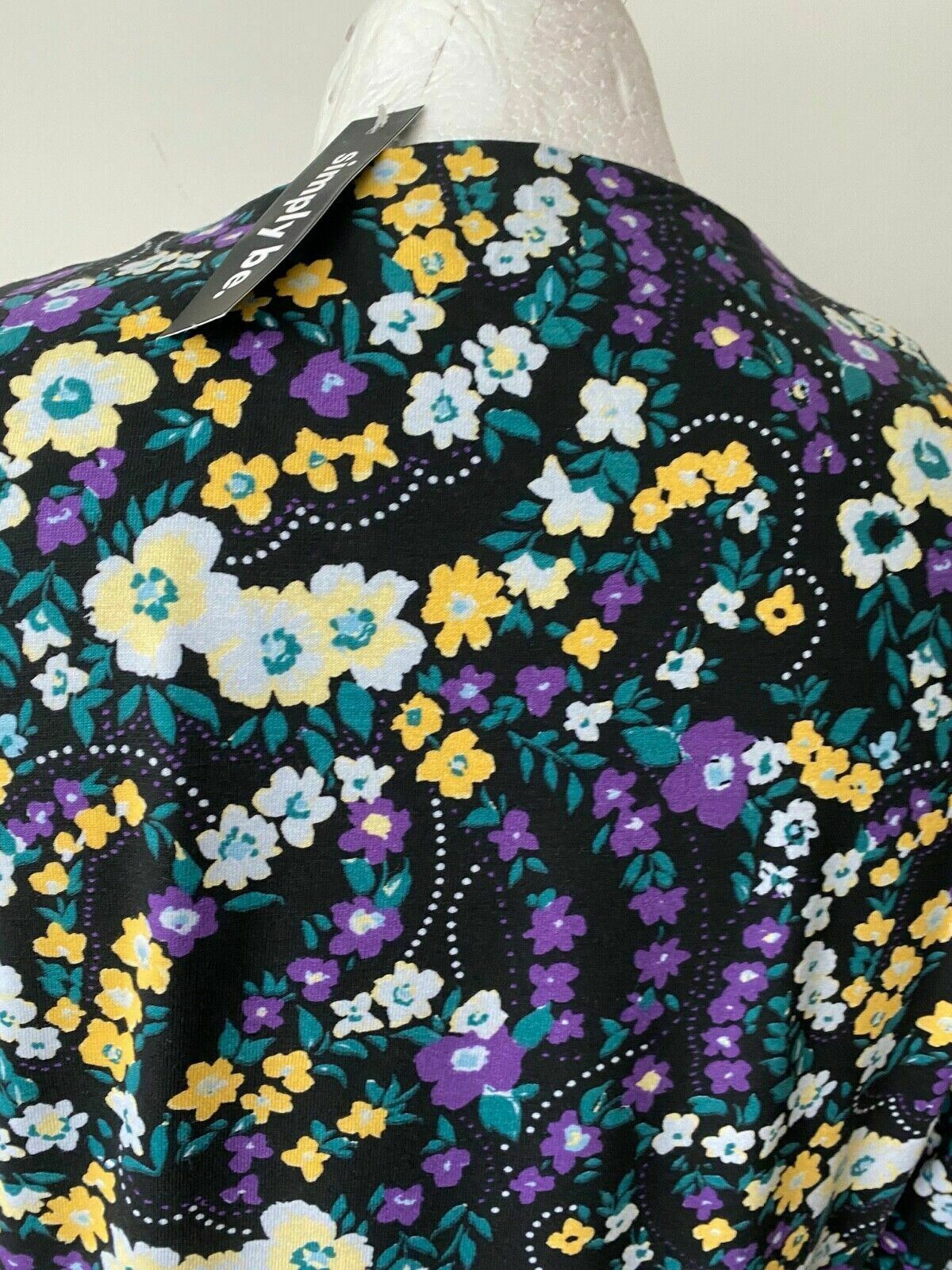Simply be Floral Wrap Dress Size 14 image 8