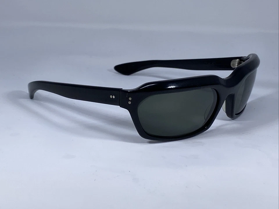 RAY-BAN CHALET B&L USA Black Wrap Vintage Sunglasses FRAME ONLY REMOVE LENSES - Image 3 of 4