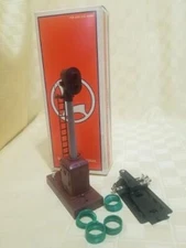 Vintage Lionel Trains No. 12832 Block Target signal in box scenery