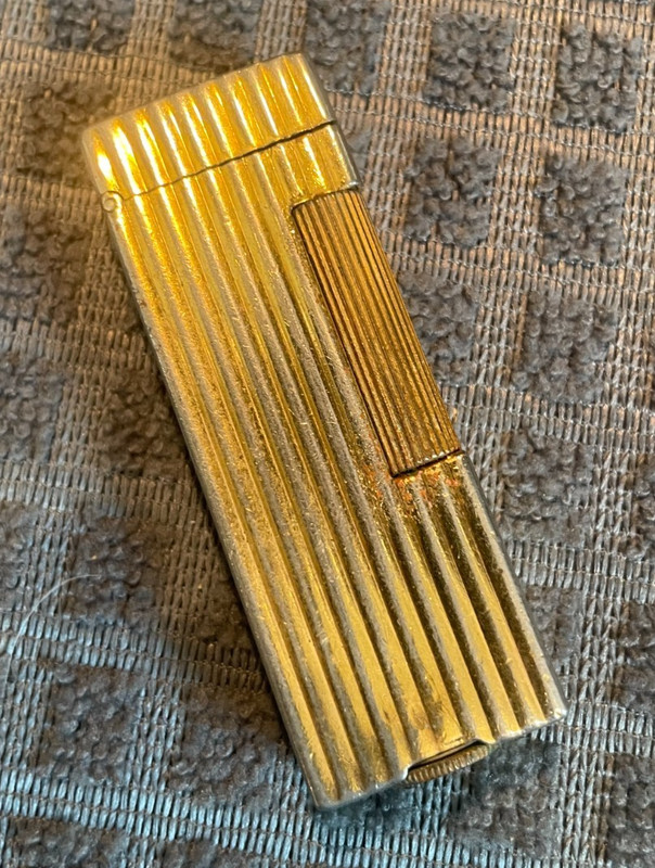 Vintage Dunhill Rollalite Lighter