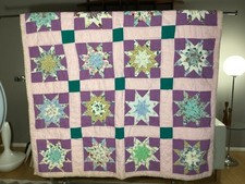 Antique Vintage 40s 50s Hand Made STAR Pattern QUILT 64 x 78