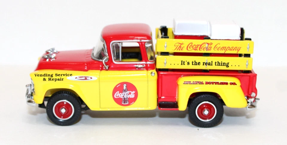 Matchbox Collectibles YPC01-M 1957 Chevy Pickup Coca Cola Vending Mach Svc MIB - Image 2 of 4
