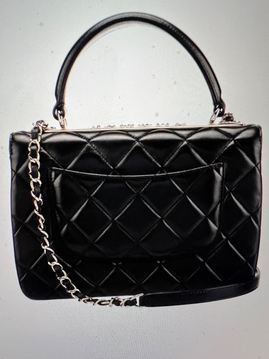 CHANEL 23P NEW TRENDY BLACK LEATHER CC LOGO CHAIN TOP HANDLE BAG