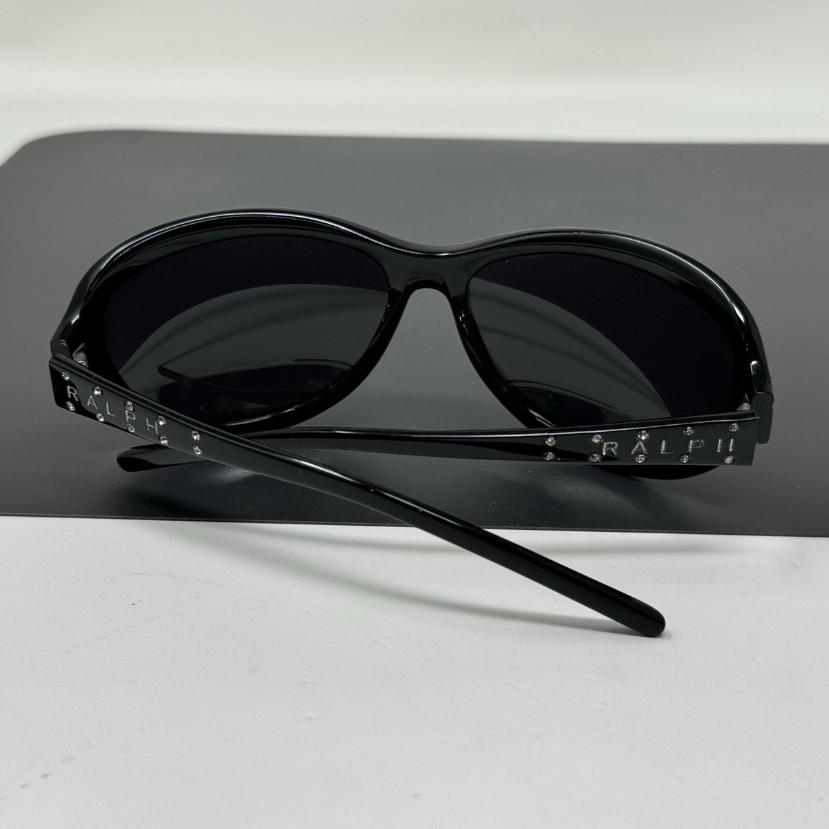RALPH LAUREN 7571 Black  Oval  Sunglasses 64 [] 16 RALPH LAUREN 7571 Black Oval Sunglasses 64 [] 16 | eBay main image 4