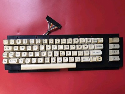 VINTAGE Commodore 64 C Keyboard  Tastatur TEST OK