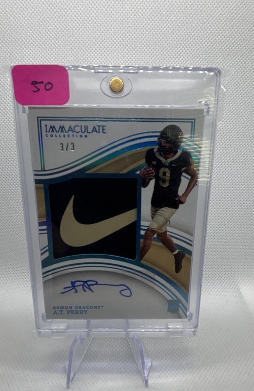 2023 3/3 Panini Immaculate Collection Collegiate - Rookie Patch Auto Nike Swoosh