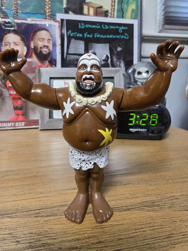  VTG 1993 Hasbro WWF Series 7 KAMALA Ugandan Headh...