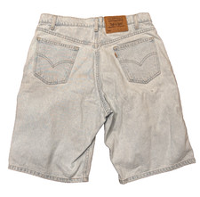 Vintage 90's Levi's 550 Orange Tab Jean Shorts Size 34 Blue Light Wash