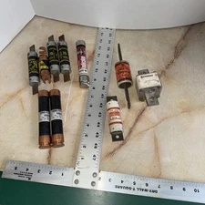 BULK LOT  Of 10 FUSES  Fusetron FRN-R-150 TRS60R FLSR 75 - 600 VAC CEFCO 70