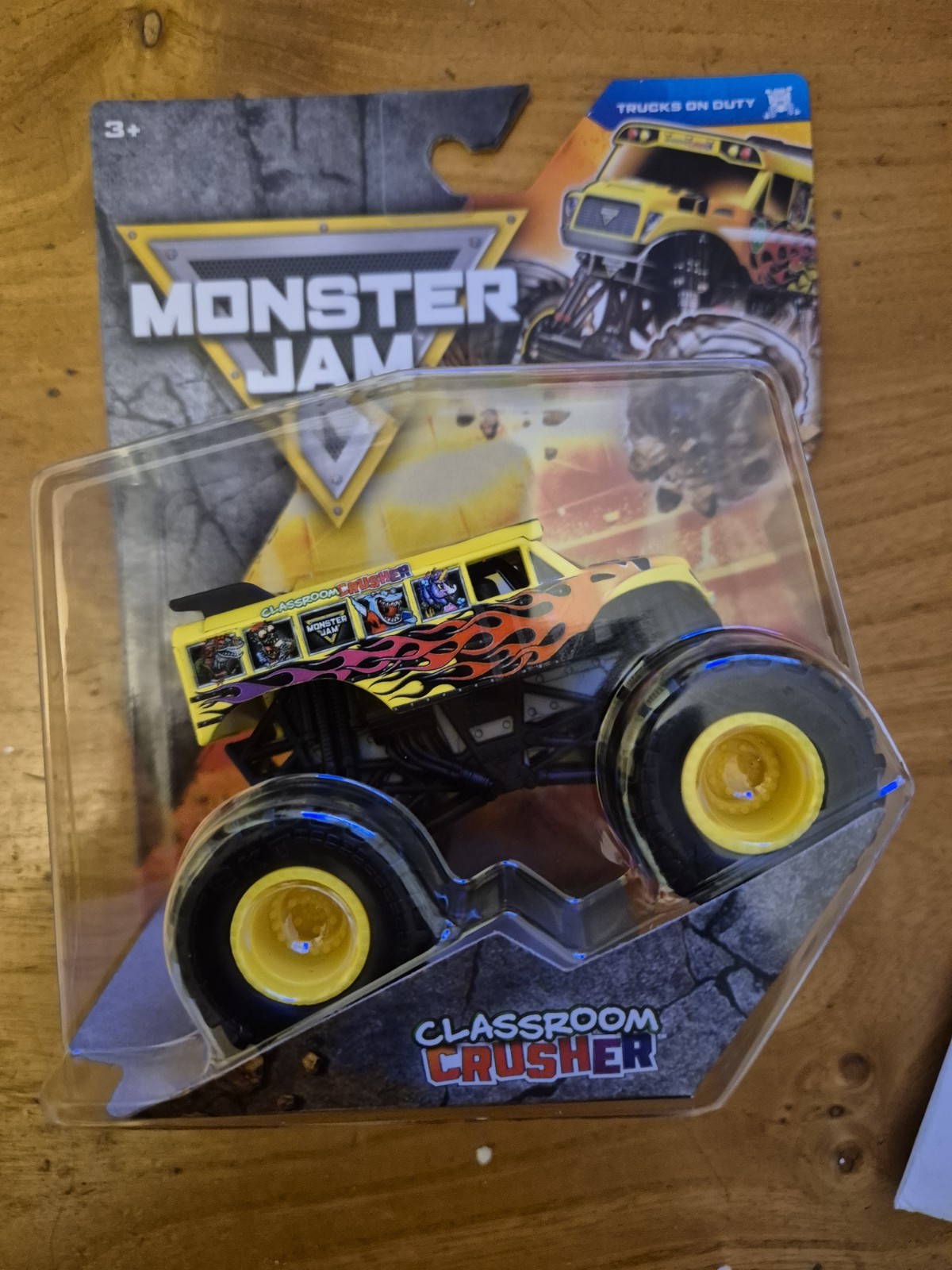 Monster Jam Classroom Crusher Monster Truck Trucks On Duty Die-Cast 1:64