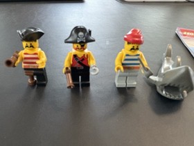 VTG LEGO Pirates Raft Raiders 6261 100% Complete w/Inst & Box ONE OWNER EUC!