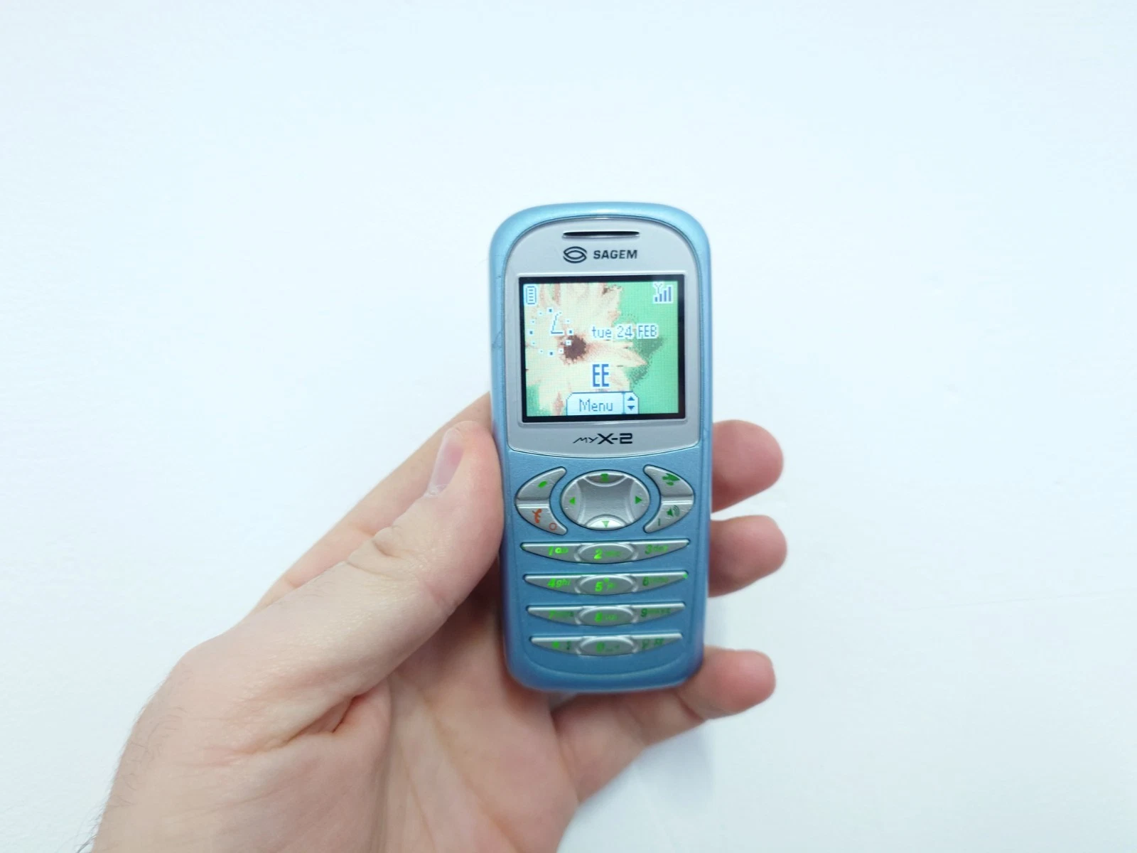 Sagem MY X-2 Blue (Unlocked) vintage mobile phone elders seniors retro prop