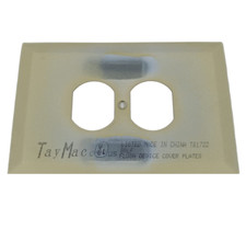TayMac Ivory 1-Gang Duplex Outlet Wall Plate