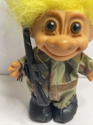 Vintage Russ Army Troll Doll w/Weapon #18339 Yellow Hair | eBay