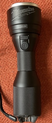 NEW old stock!!! RARE Milwaukee 2355-20 M12 LED High Performance Flashlight
