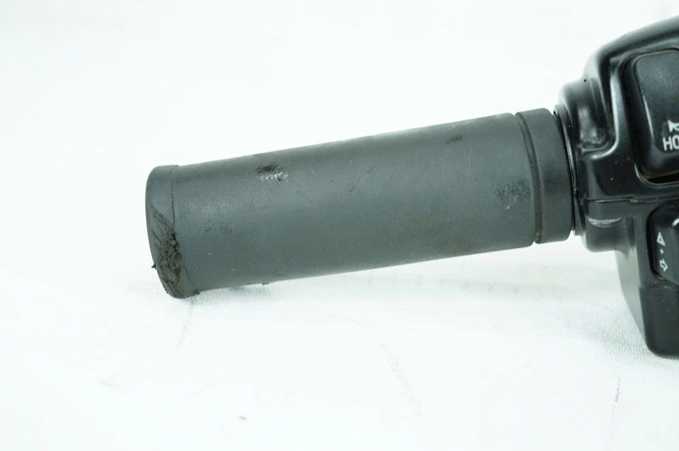 13 Harley Touring Street Glide OEM Left Turn Signal Headlight Switches Controls - Image 3 of 4