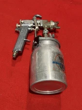 BINKS 2001 Spray Gun W/ 66SD Nozzle