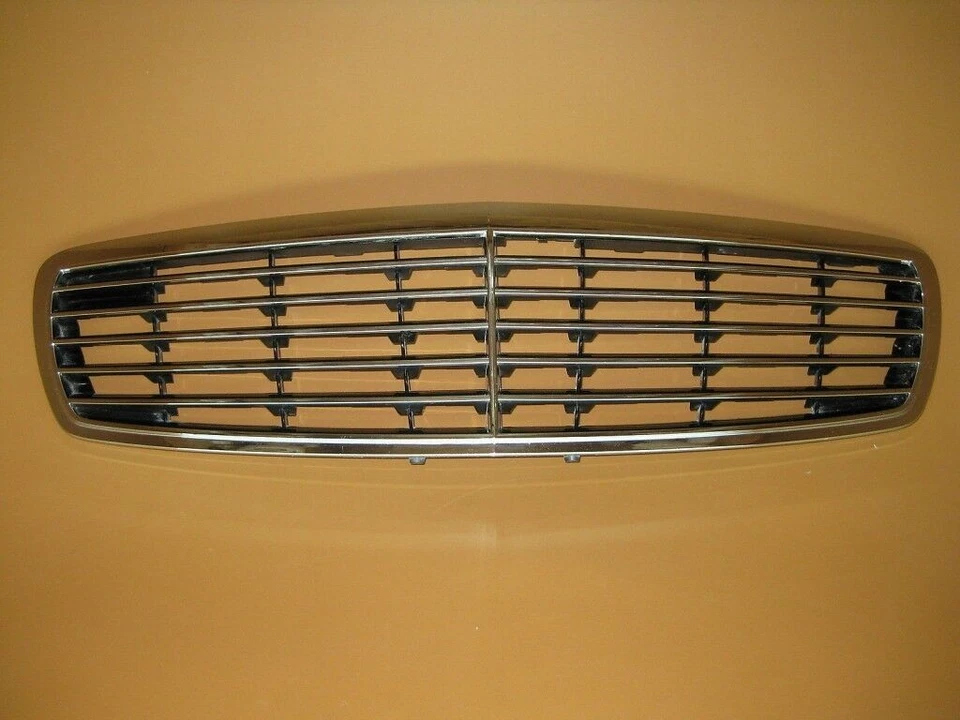 REJILLA MERCEDES BENZ E320 2003 2004 2005 2006 E350 E500 A211 880 0583 OEM Foto 3 de 4