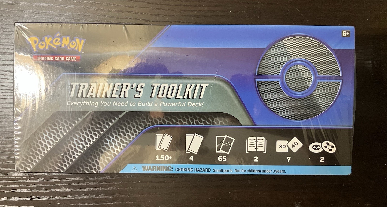 Pokemon TCG: Trainer's Toolkit Box (2021)