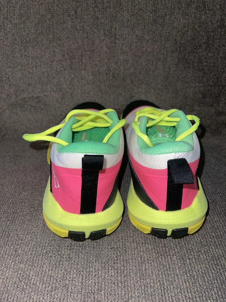 Under Armour Curry Zapatos Juveniles 7Y Blanco Rosa Verde Baloncesto SC30 3023918-102 Foto 4 de 4