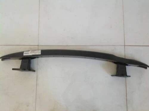 Parauti e rinforzi paraurti BMW per parauti dell'auto