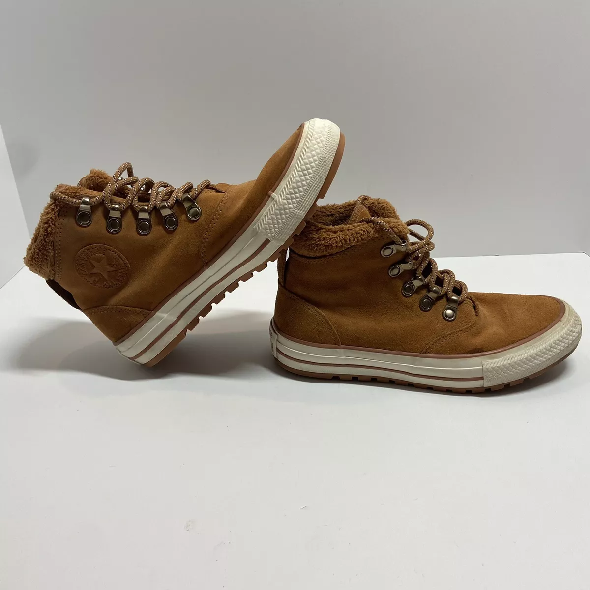Ladies clearance suede converse