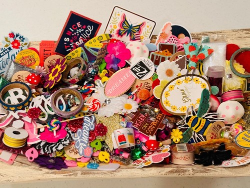 MYSTERY BAG. Bastelschaufel. Junk Journal Zubehör. Mixed Media. Collage Zubehör. - Bild 1 von 8