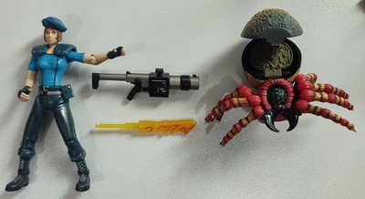 ToyBiz Resident Evil   Jill Valentine mit Web Spinner (1998)