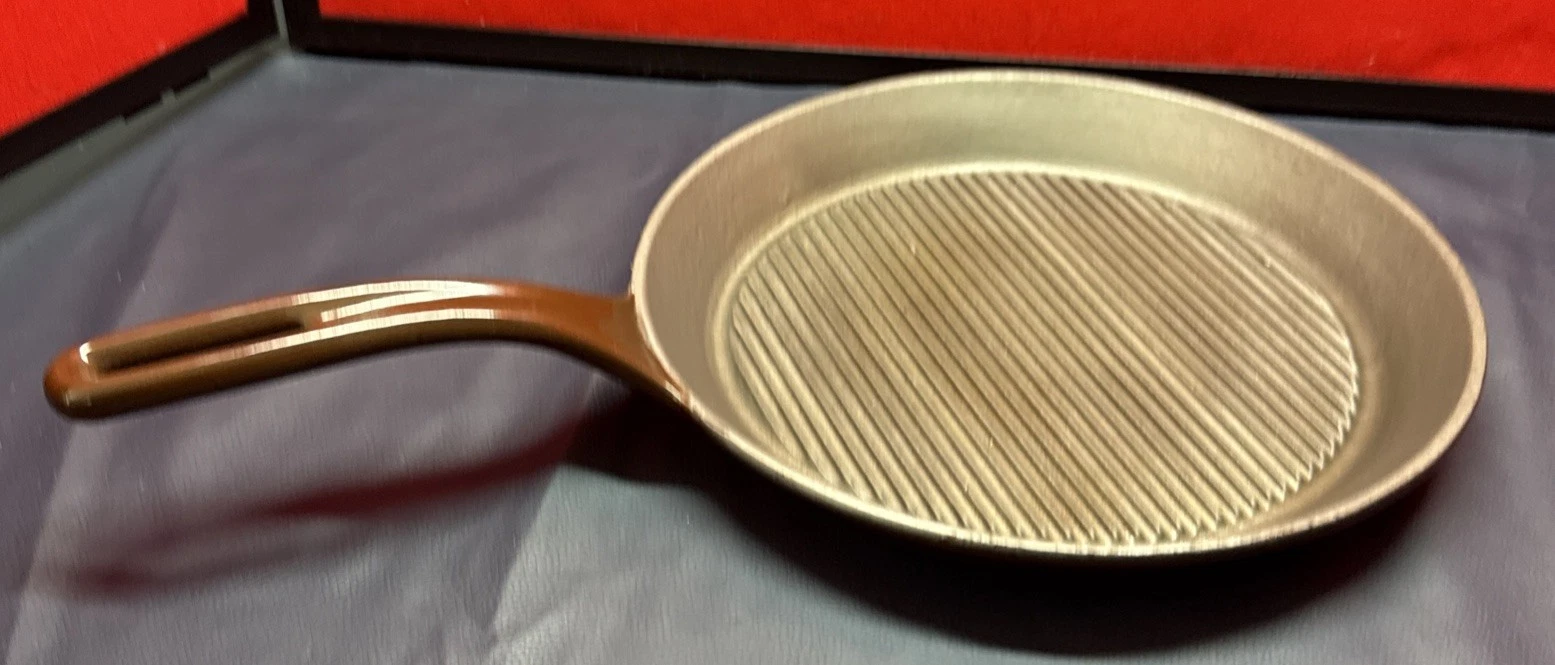 Genuine Vintage AGA Cast Iron Pan Frying Griddle Skillet 10.5" Diameter