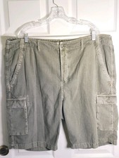 Carbon 2 Cobalt Shorts Men's 40 Light Green w/ Stripes 100% Cotton Cargo Pants