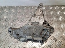 Support moteur Skoda 120