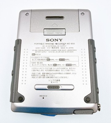 Sony MZ-B50 MD Walkman Mini Disc Player Recorder Tested Working