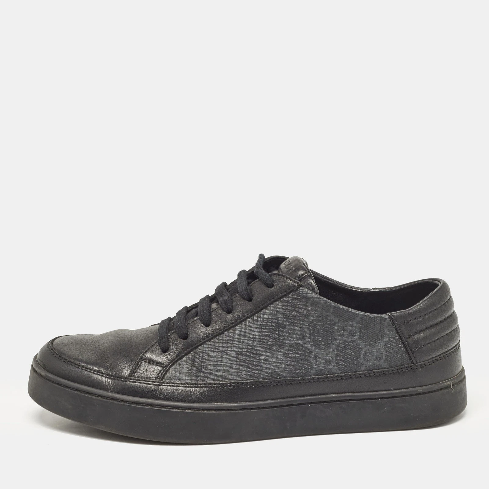 Baskets basses Gucci noires GG Supreme en toile et cuir pointure 40,5