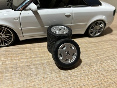 16 Zoll VW Golf 2 GTI Fire & Ice Tuning Felgen 1:18 Norev 