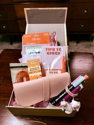 Blind Date With A Book Box