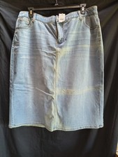 Cato Fashions Lite Denim Skirt Size 20W NWT